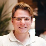 (AI Growth Focus) Mick Rudskyi