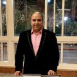 (Residential and Commercial Cleaning) Richard Gonzales