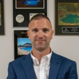 (Swimming Pools) Rob Goodall