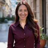 (Online Market) Lindsey Martinez